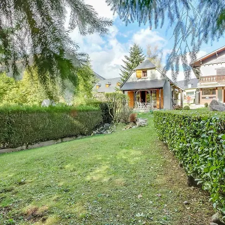 Cocon Pour 4 Avec Cheminee, Jardin Et Proche Telepherique, Centre Et Commerces A Cauterets. - Fr-1-401-168 *
